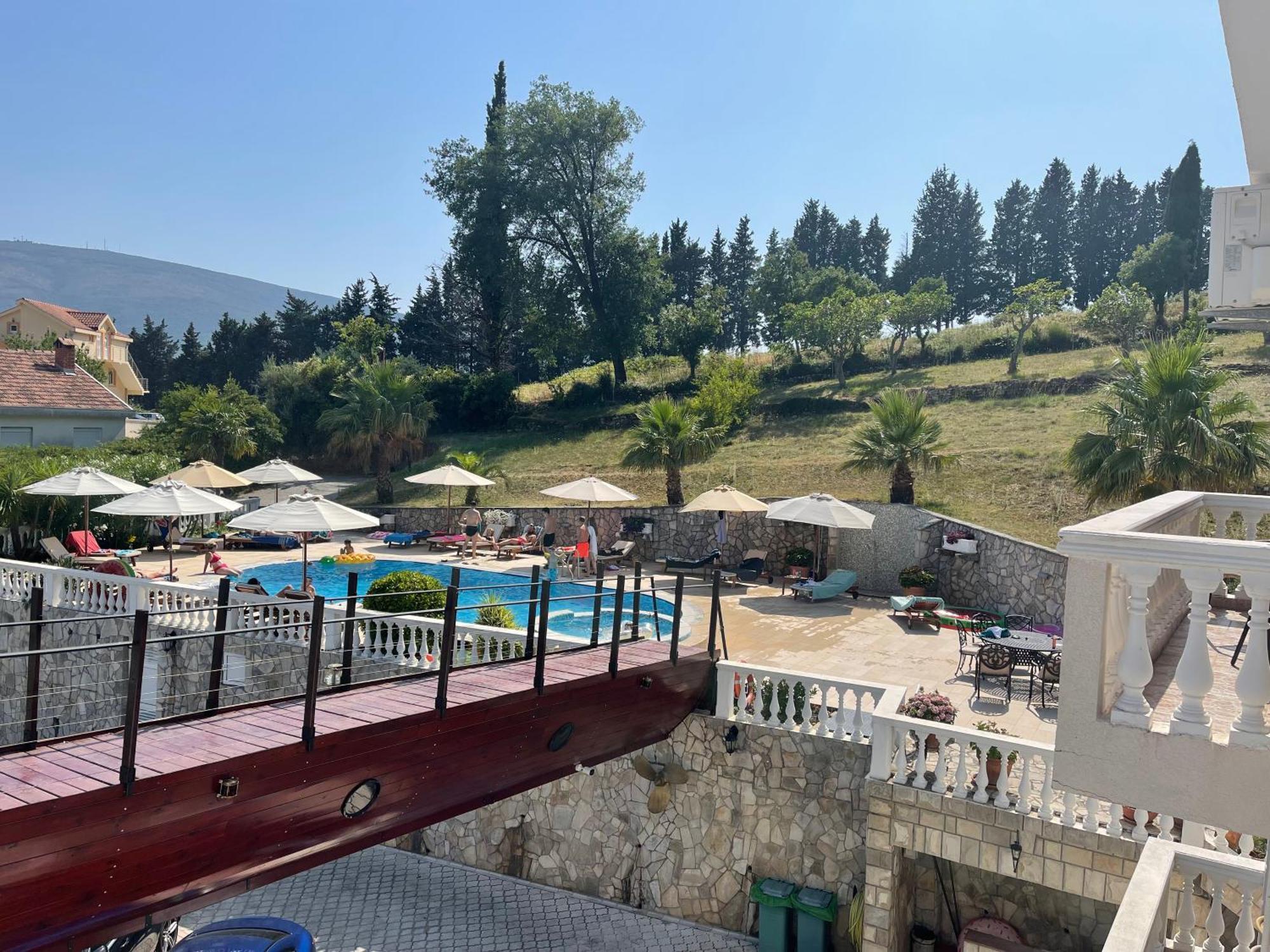 Monte Aria Panorama Suites Херцег-Новий Номер фото